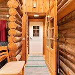 Lomayllaes D59 -palovaarankaarre 13 A By Interhome * Юллясярви
