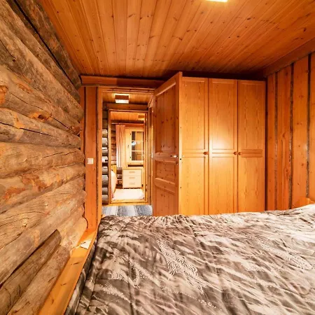 Holiday home Lomayllaes D59 -palovaarankaarre 13 A By Interhome *